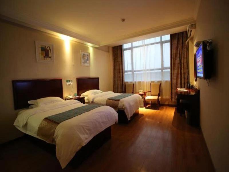 Greentree Inn Jiangsu Wuxi Yangjian Xihu Road Express Hotel מראה חיצוני תמונה