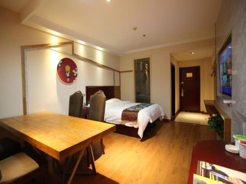 Greentree Inn Jiangsu Wuxi Yangjian Xihu Road Express Hotel מראה חיצוני תמונה