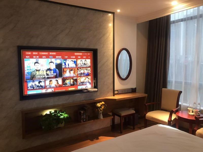 Greentree Inn Jiangsu Wuxi Yangjian Xihu Road Express Hotel מראה חיצוני תמונה