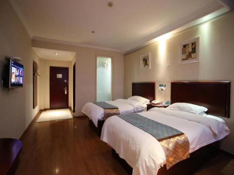 Greentree Inn Jiangsu Wuxi Yangjian Xihu Road Express Hotel מראה חיצוני תמונה