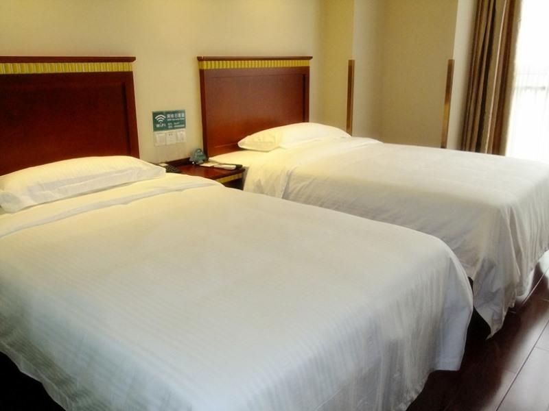 Greentree Inn Jiangsu Wuxi Yangjian Xihu Road Express Hotel מראה חיצוני תמונה