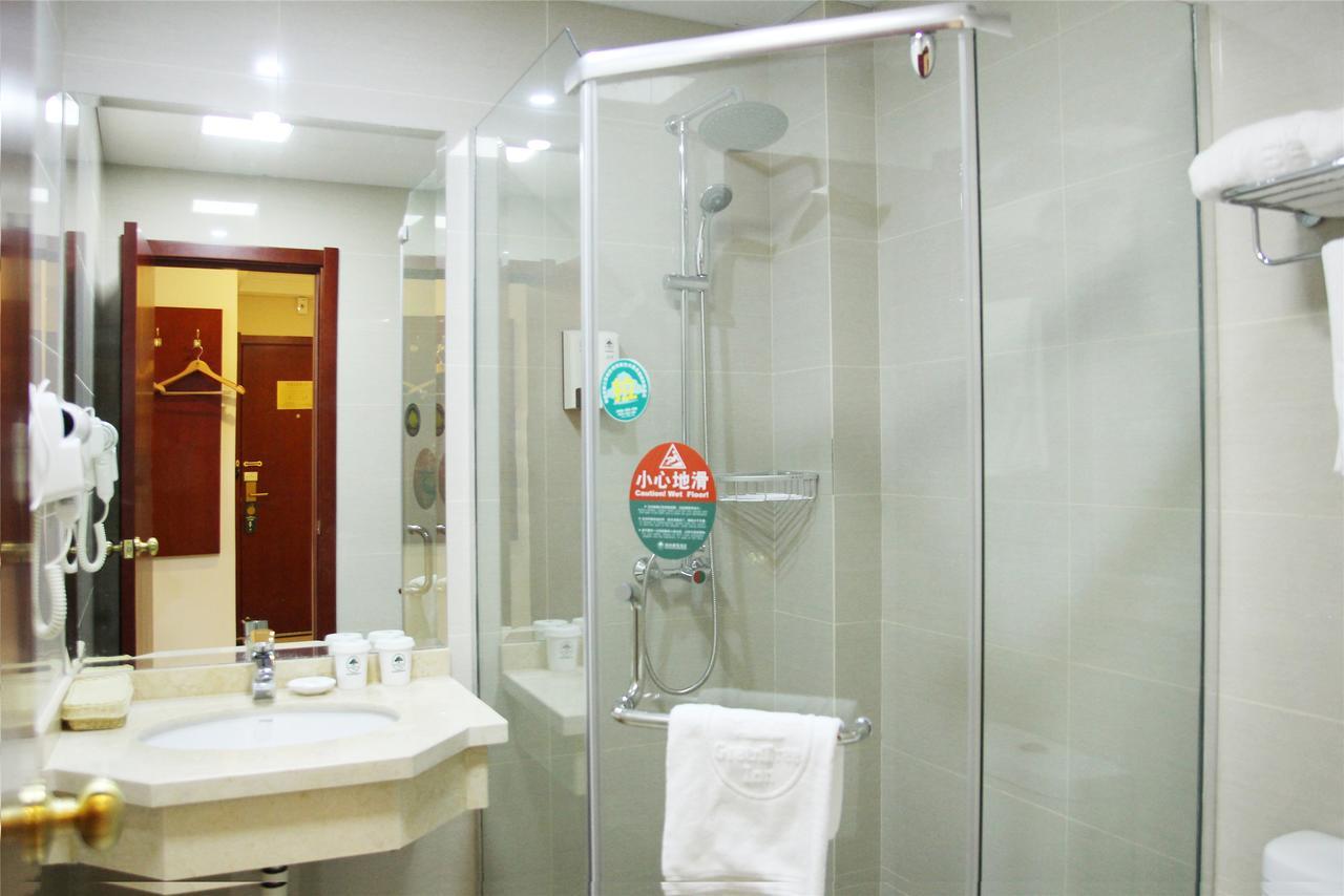 Greentree Inn Jiangsu Wuxi Yangjian Xihu Road Express Hotel מראה חיצוני תמונה
