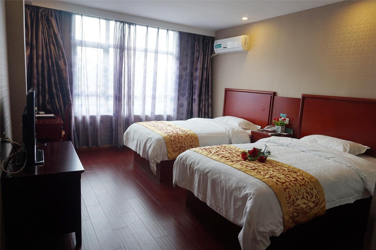 Greentree Inn Jiangsu Wuxi Yangjian Xihu Road Express Hotel מראה חיצוני תמונה