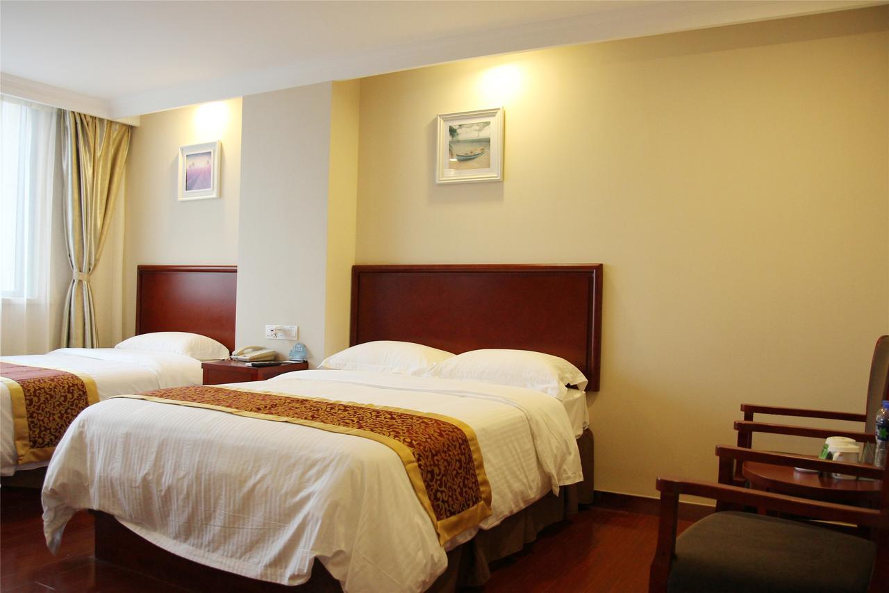 Greentree Inn Jiangsu Wuxi Yangjian Xihu Road Express Hotel מראה חיצוני תמונה
